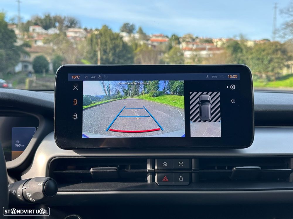 Jeep Avenger 1.2 GSE T3 Summit - 10