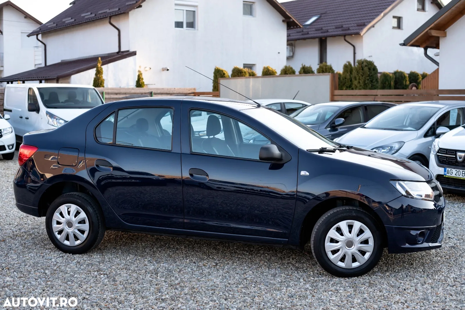 Dacia Logan - 5
