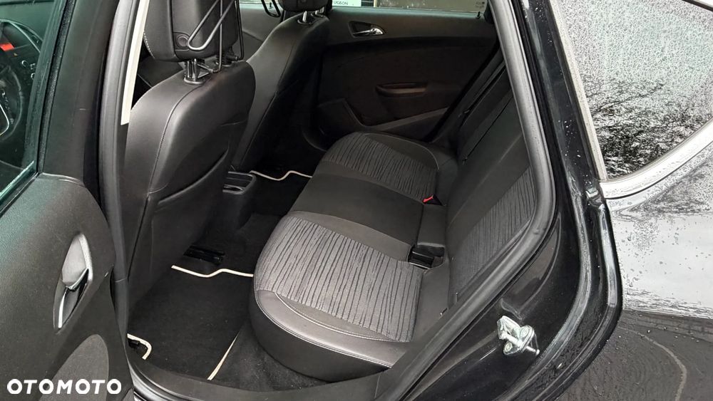 Opel Astra 1.4 Turbo Cosmo - 9