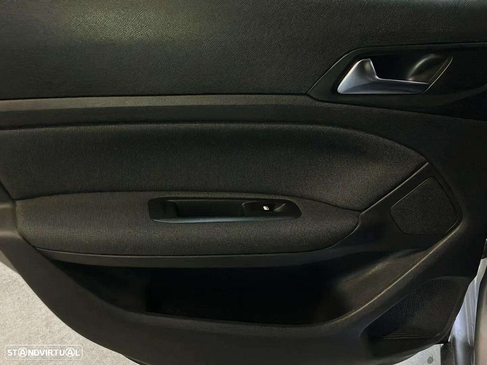 Peugeot 308 1.5 BlueHDi Allure - 21