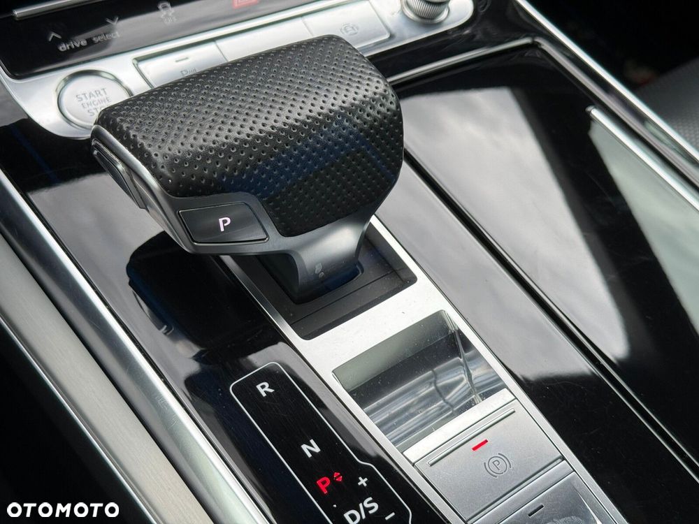 Audi Q8 - 19