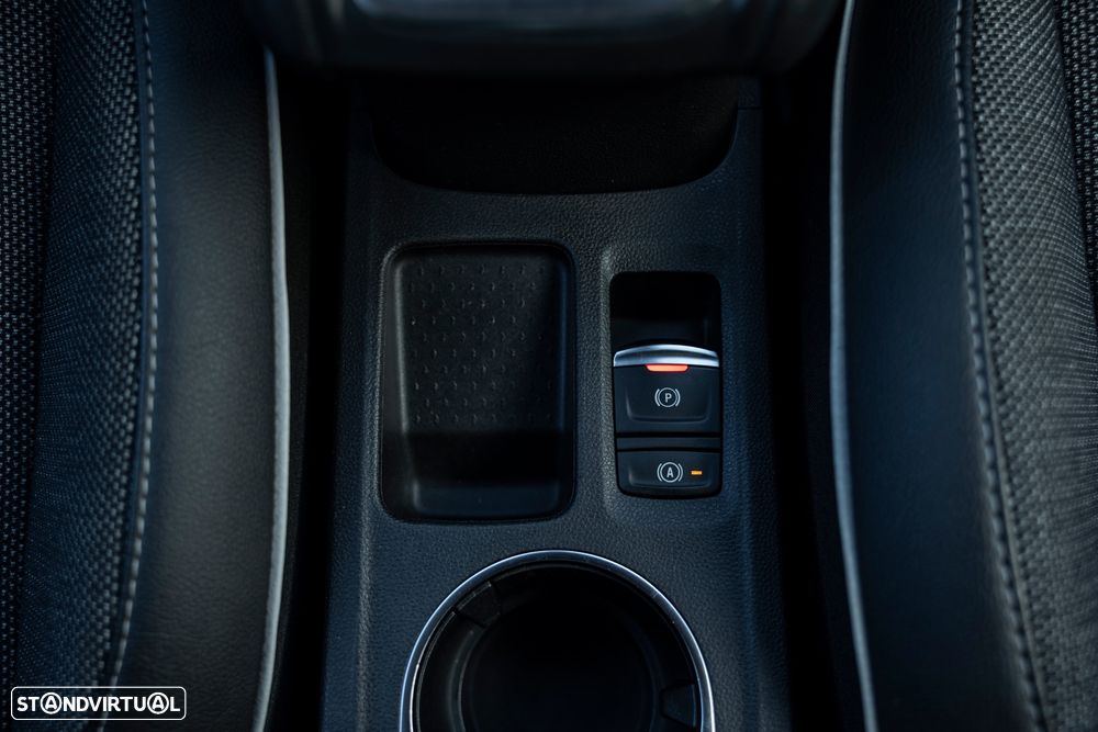 Renault Captur 1.0 TCe Exclusive - 18