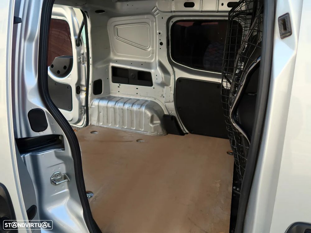 Fiat Fiorino Adventure 1.3 Mjet 90 cv, nacional,IVA incl - 18