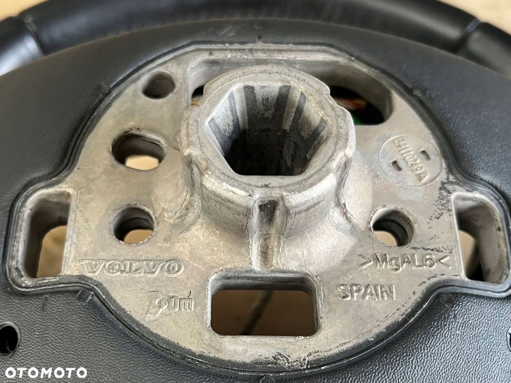 Kierownica multifunkcja skóra Volvo OE 34110217A - 5