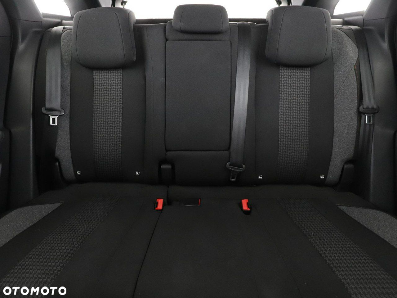 Peugeot 3008 PureTech 130 Stop & Start GPF Active Pack - 18