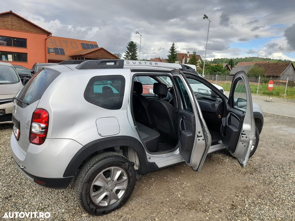 Dacia Duster dCi 110 FAP 4x4 Prestige - 11