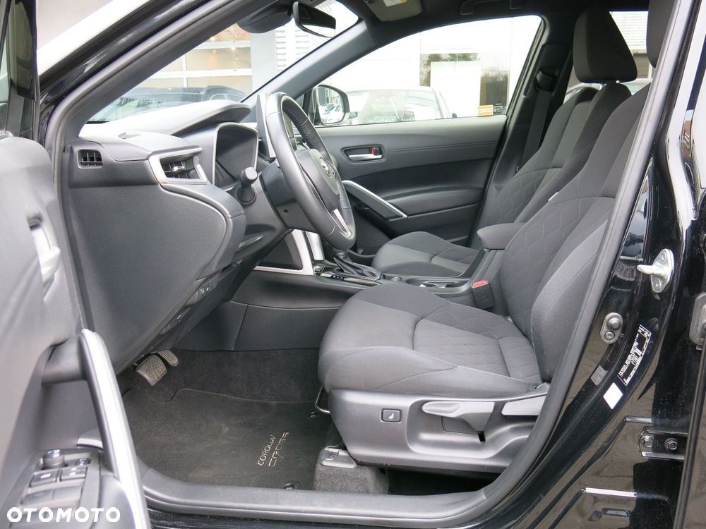 Toyota Corolla Cross 2.0 Hybrid Style - 12