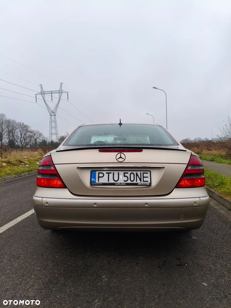 Mercedes-Benz Klasa E - 6