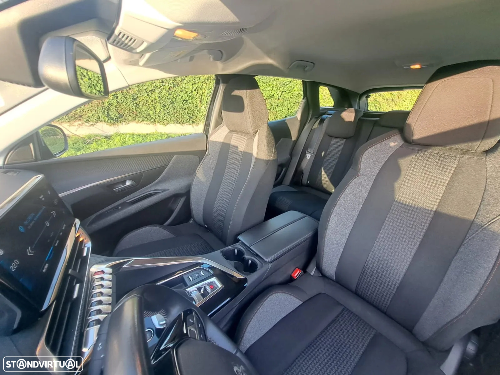Peugeot 3008 PureTech 130 Stop & Start GPF EAT8 Active Business-Pack - 10