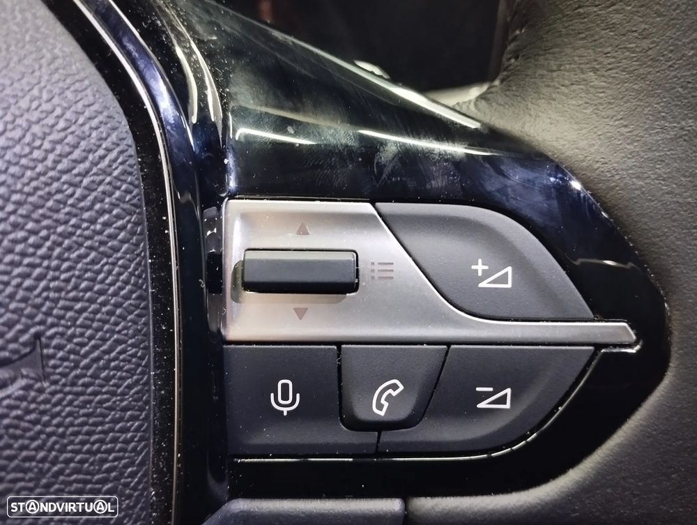 Peugeot 308 SW 1.2 PureTech Allure Pack EAT8 - 21