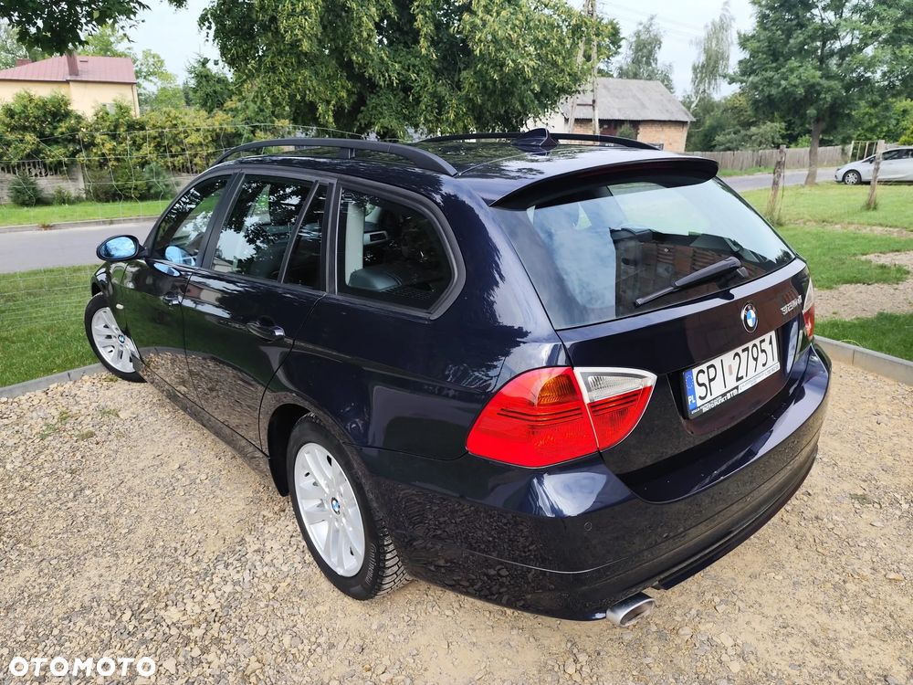 BMW Seria 3 320d DPF - 11