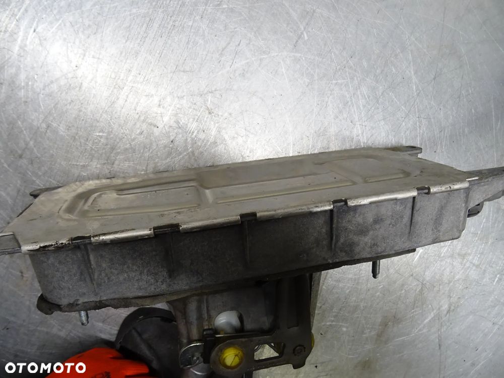 VW GOLF V HB 5D 1.9TDI LEWAREK WYBIERAK BIEGÓW 1K0711061A 1K0711049AS - 7