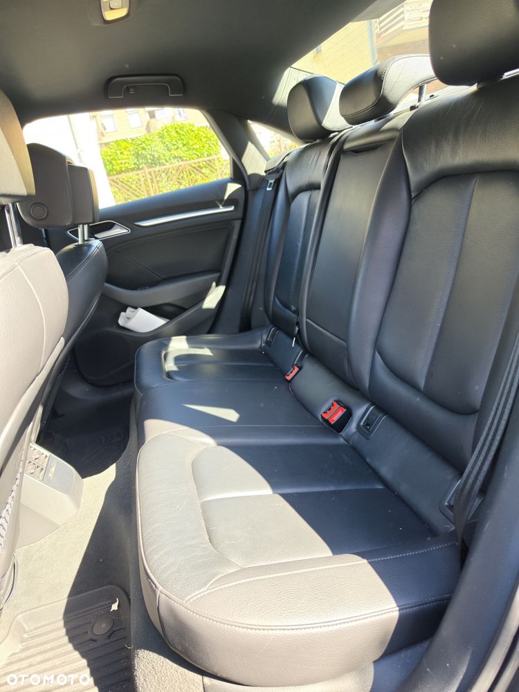 Audi A3 Limousine 2.0 TFSI quattro S tronic design - 11