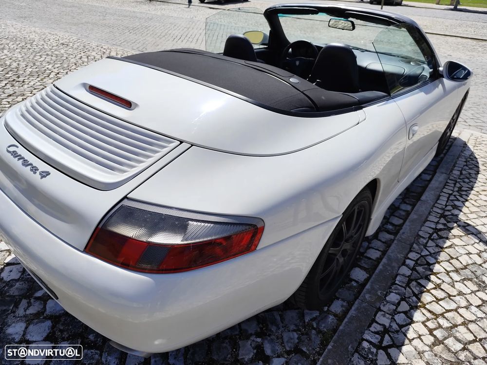 Porsche 911 Série F - 1