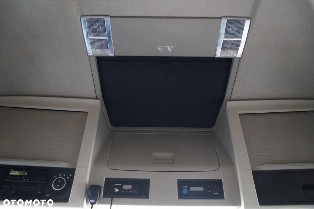 Volvo FH 500 / HYDRAULIKA / I-SHIFT / DWA ZBIORNIKI PALIWA  / - 33