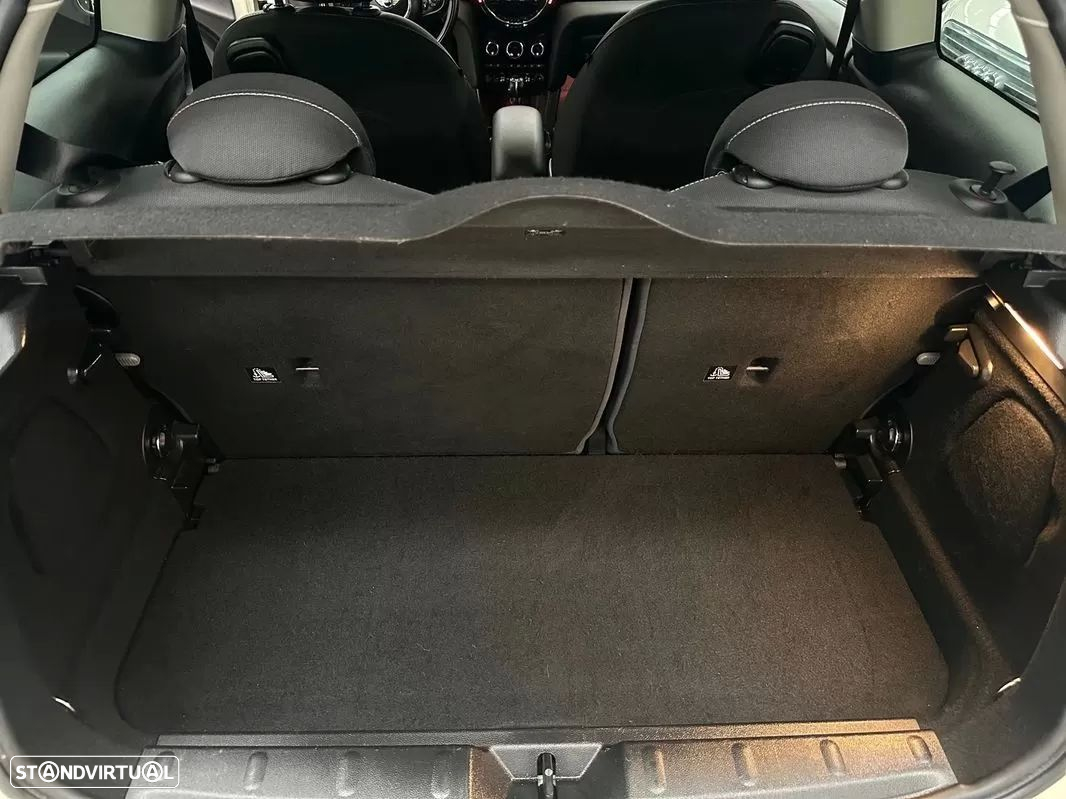 MINI 3 Portas Cooper - 12