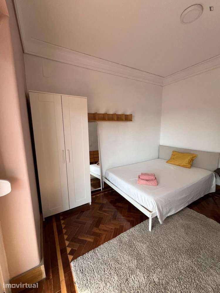 Quarto - localizado em Carcavelos Lisbon - Grande imagem: 2/16