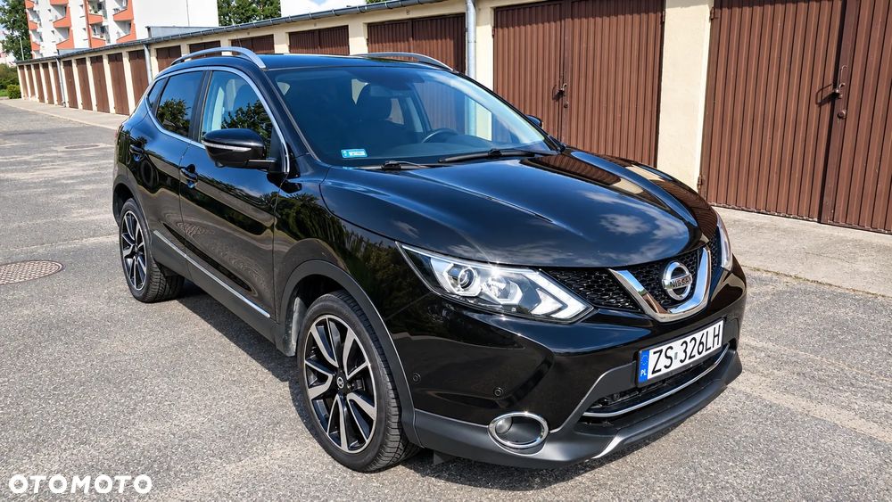 Nissan Qashqai 1.6 DCi 4x4 Tekna - 3