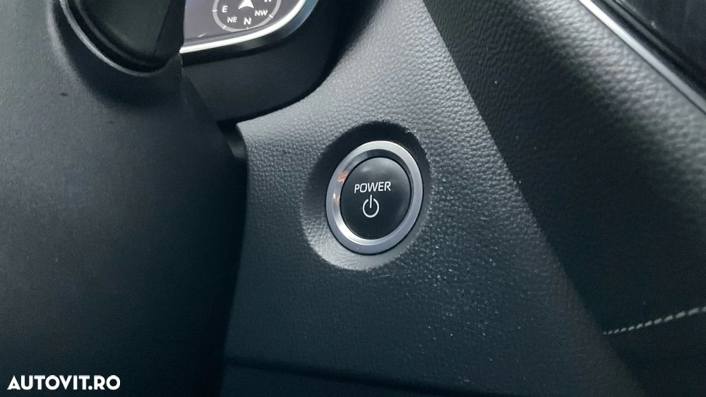 Toyota Corolla 1.8 HSD Dynamic - 23