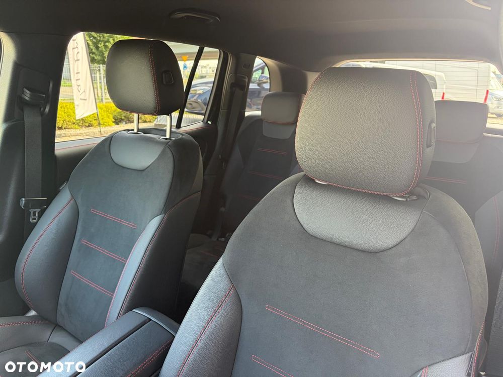Mercedes-Benz GLB 220 d 4-Matic AMG Line 8G-DCT - 18