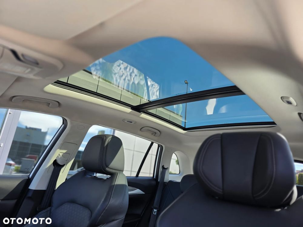 Skywell ET5 72kWh Luxury - 17