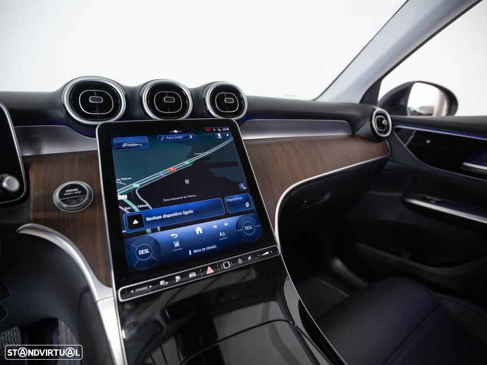 Mercedes-Benz GLC 300 e 4Matic 9G-TRONIC Edition Avantgarde - 37