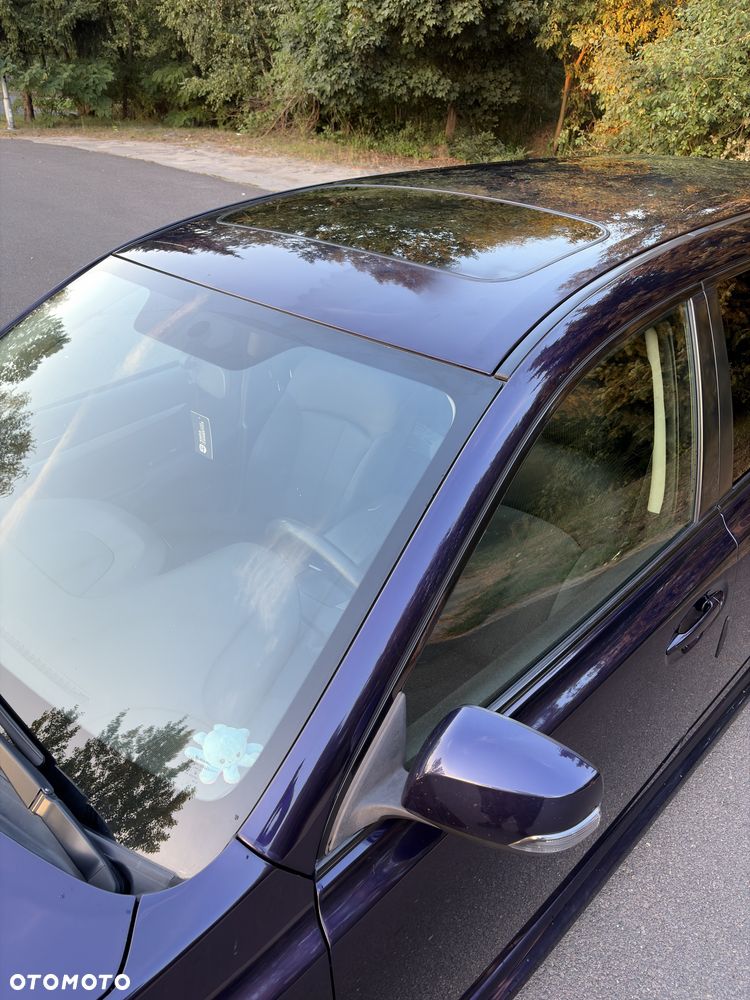 Subaru Legacy - 6