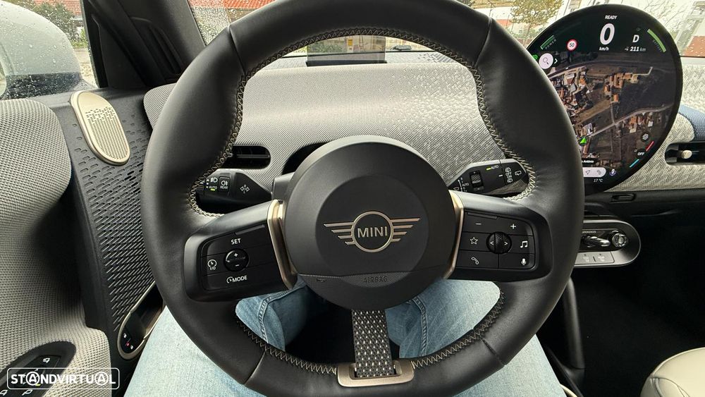 MINI 3 Portas Cooper SE Classic XL - 6