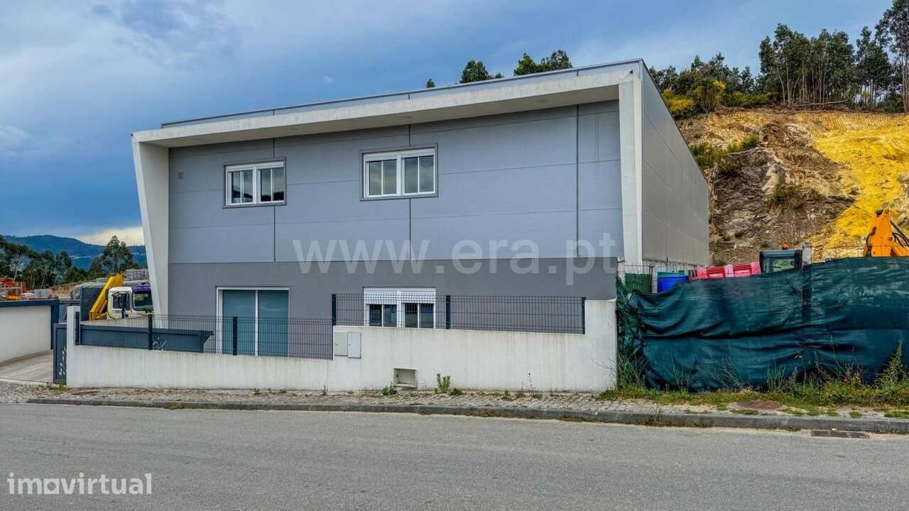 Armazém / Cinfães, São Cristóvão de Nogueira - Grande imagem: 5/8