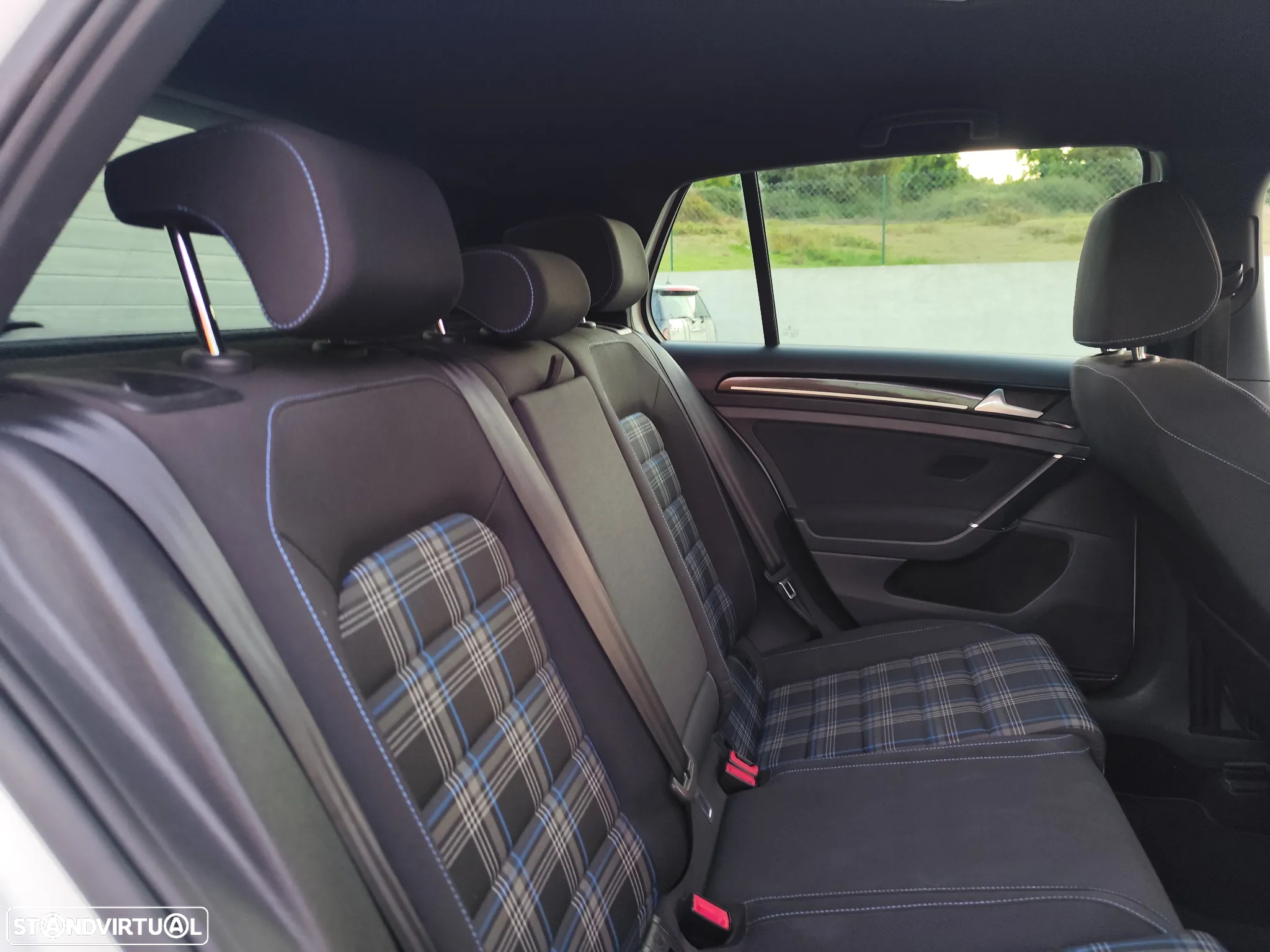 VW Golf 1.4 GTE Plug-in - 8