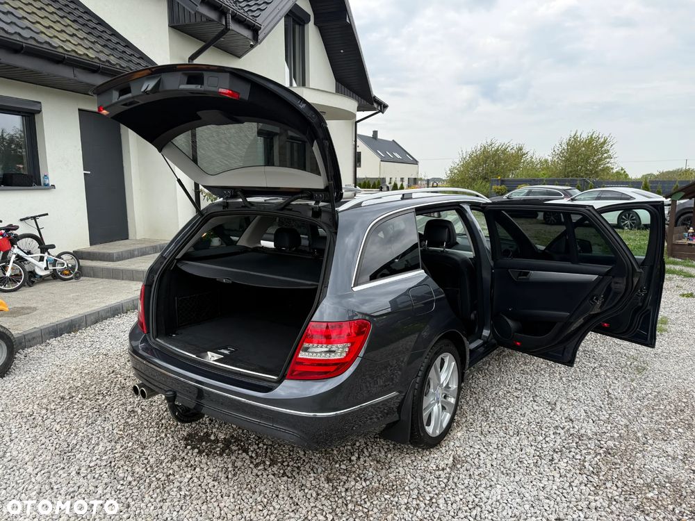 Mercedes-Benz Klasa C 180 CDI Avantgarde Edition - 17