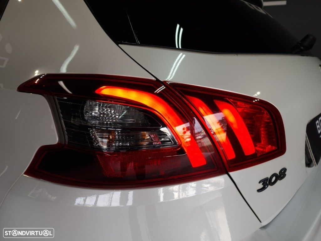 Peugeot 308 1.6 BlueHDi Allure J18 - 15