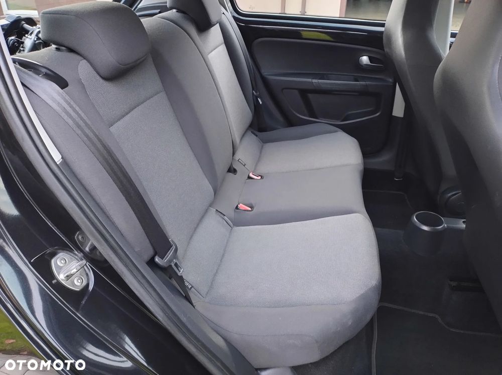 Volkswagen up! - 22