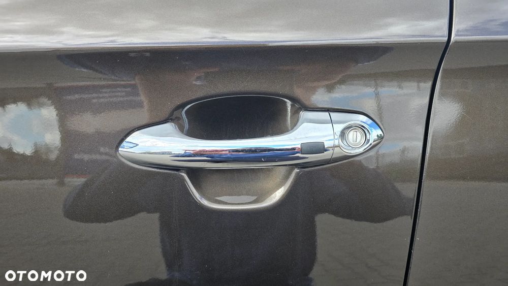 Kia Carens 1.7 CRDi XL 7DCT - 12