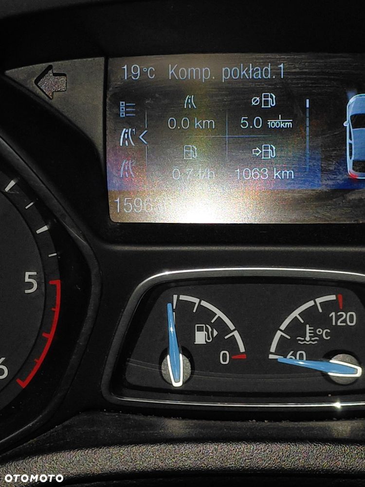 Ford Focus - 8