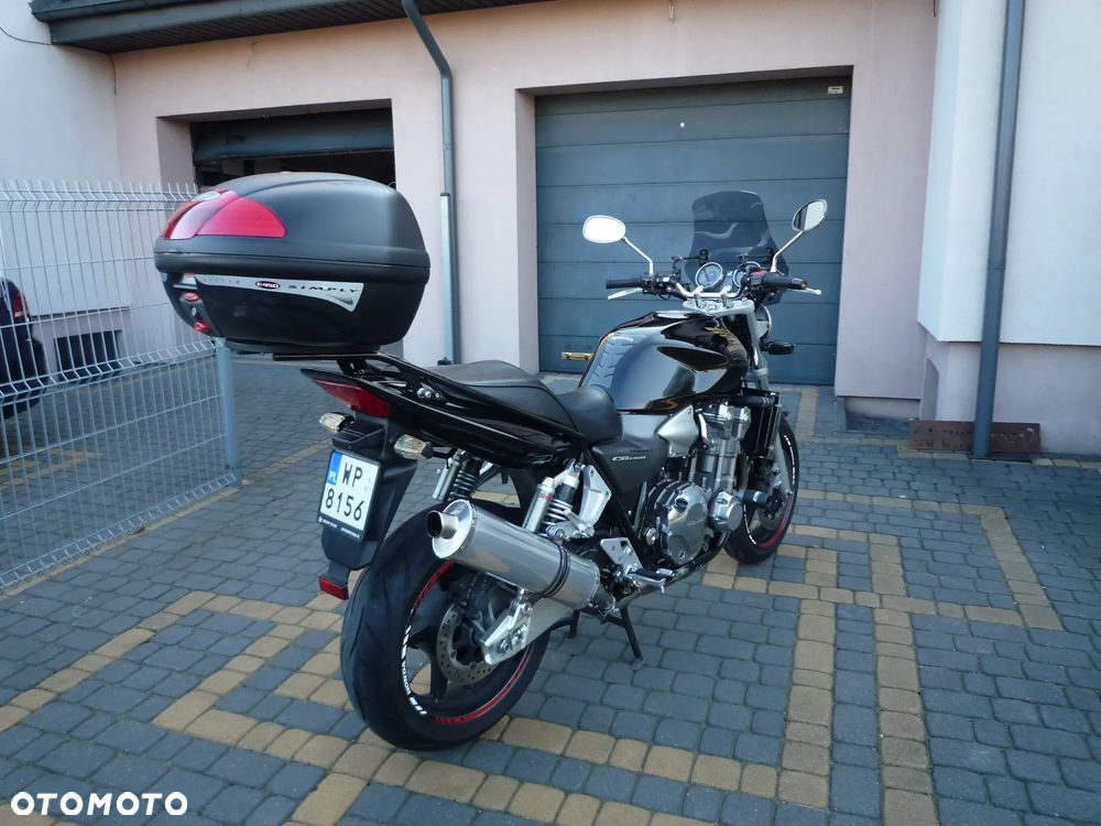 Honda CB - 8