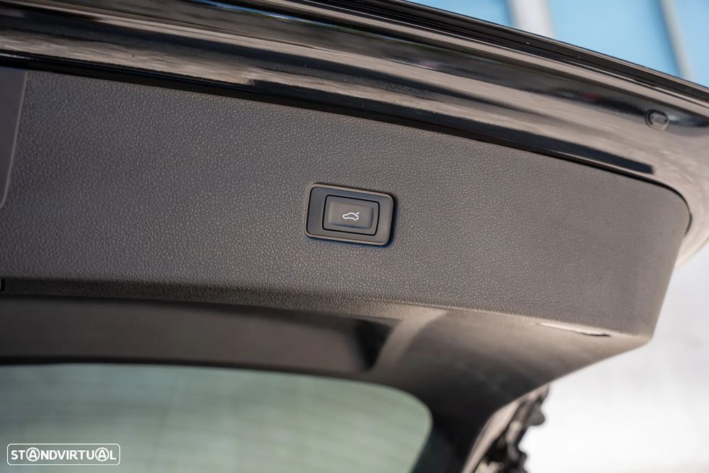 Audi SQ8 S TFSI quattro tiptronic - 36