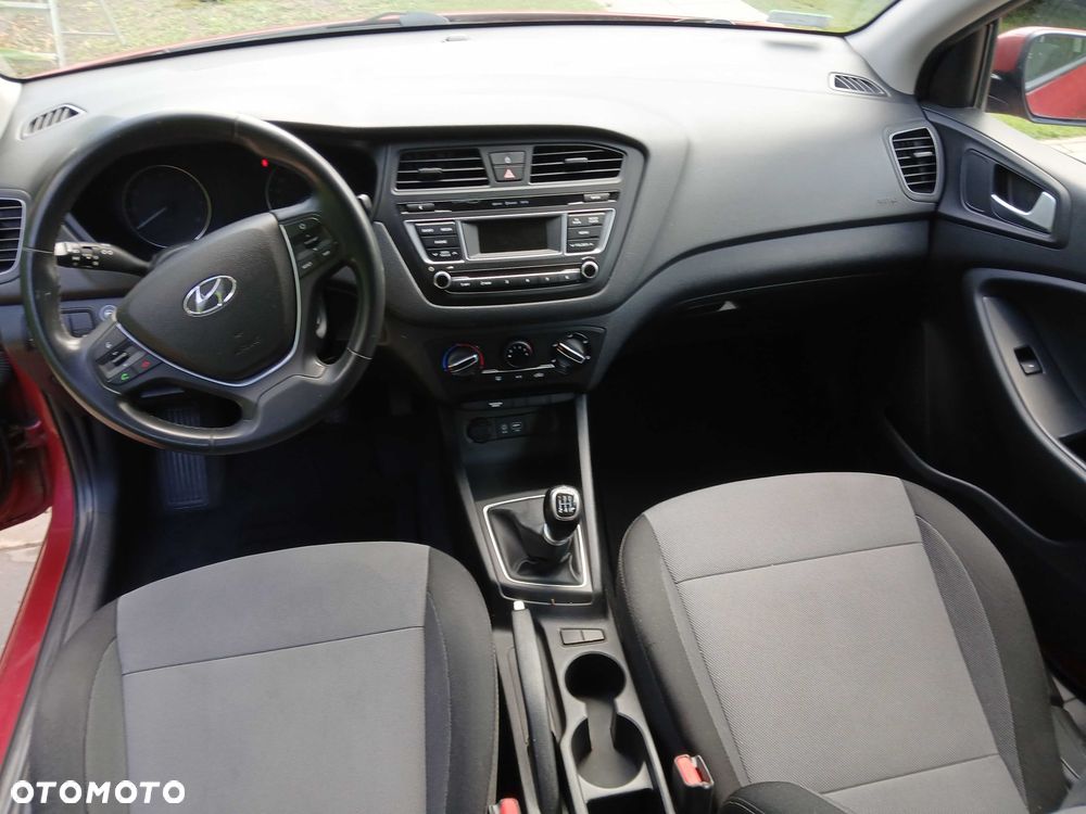 Hyundai i20 - 5
