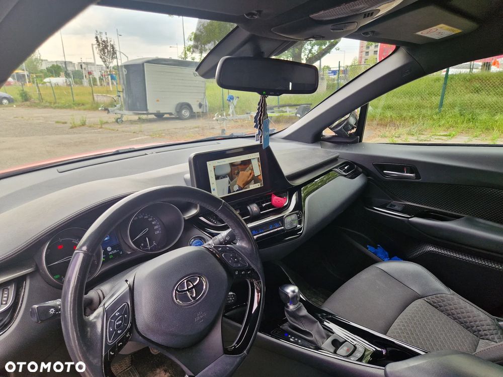Toyota C-HR 1.8 Hybrid Style - 8