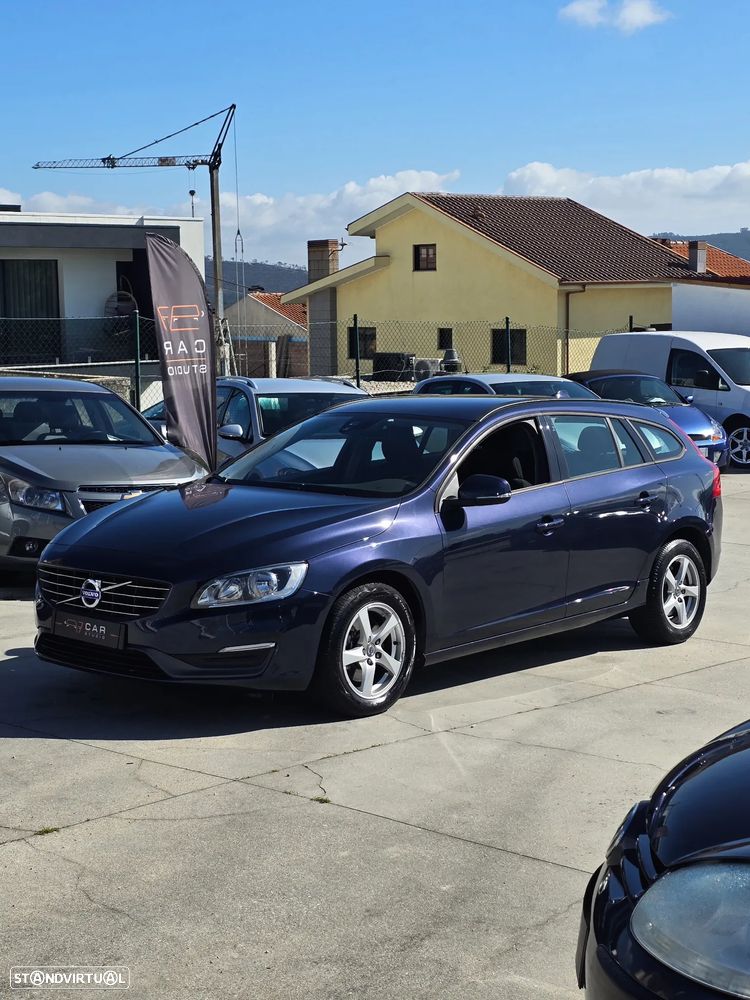 Volvo V60 2.0 D4 Kinetic - 29
