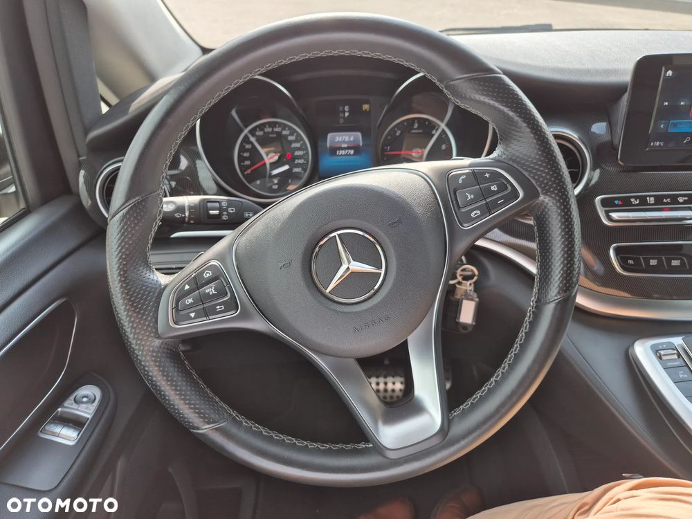 Mercedes-Benz Klasa V 250 d 4-Matic 9G-Tronic (ekstra d³) - 18