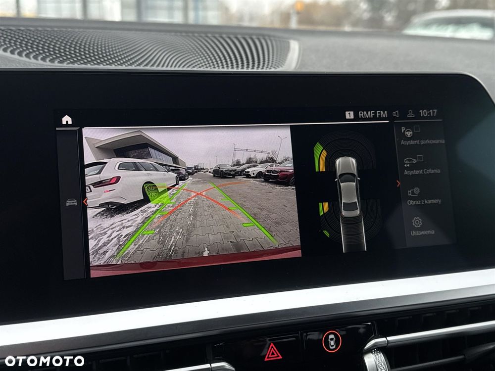 BMW Seria 3 318i - 12