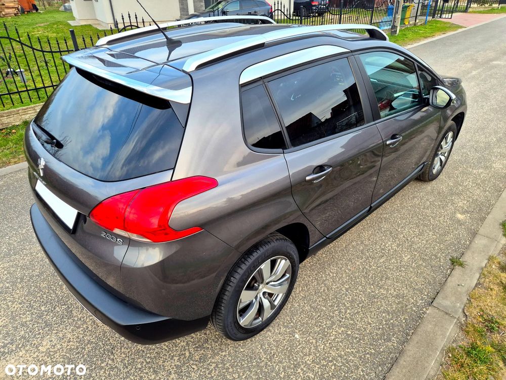 Peugeot 2008 PureTech 82 Style - 15