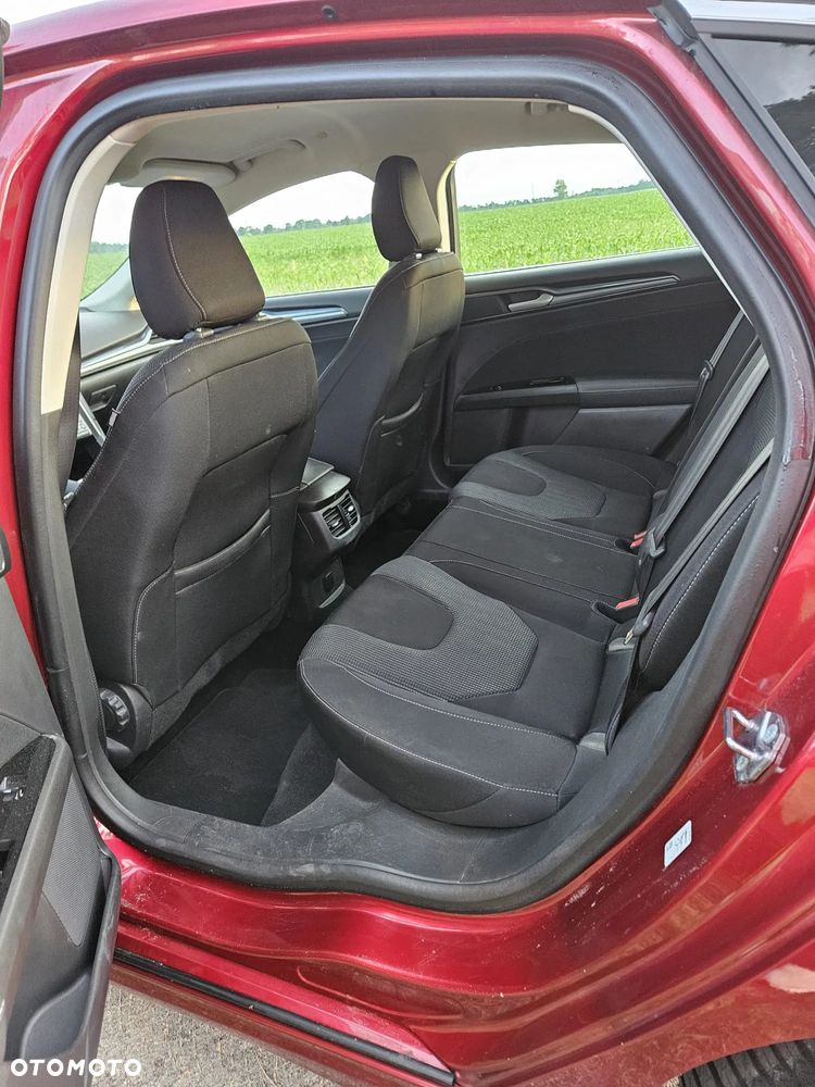 Ford Mondeo 2.0 EcoBlue Titanium - 12