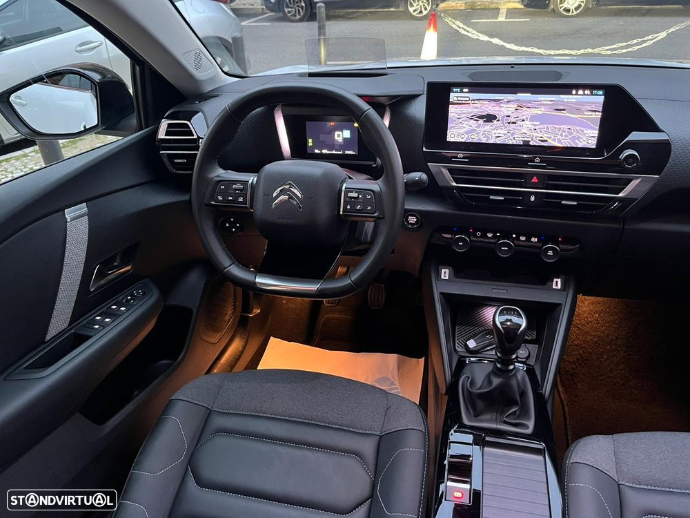 Citroën C4 1.2 PureTech Shine - 17