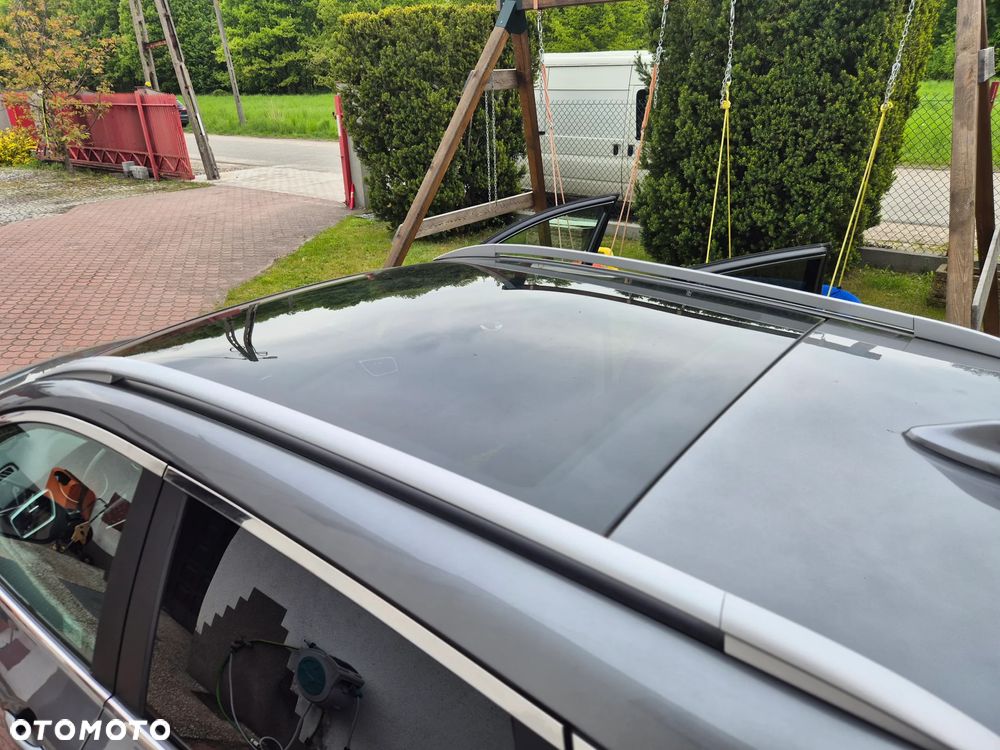 Nissan Qashqai 1.7 dCi 4x4 N-Connecta Xtronic - 32