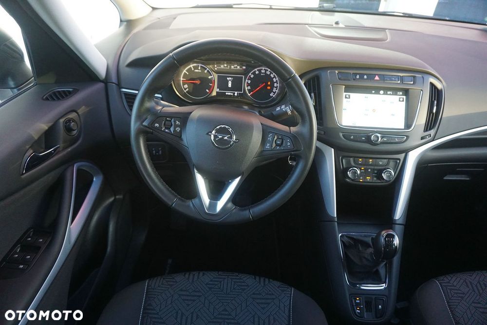 Opel Zafira 1.4 T Enjoy - 16