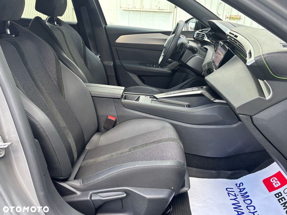 Peugeot 308 - 15