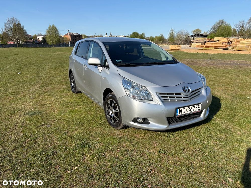 Toyota Verso 1.8 Sol 7os - 1