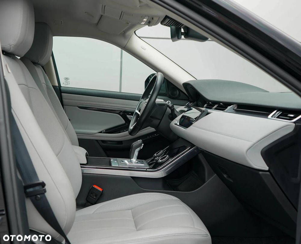 Land Rover Range Rover Evoque - 21